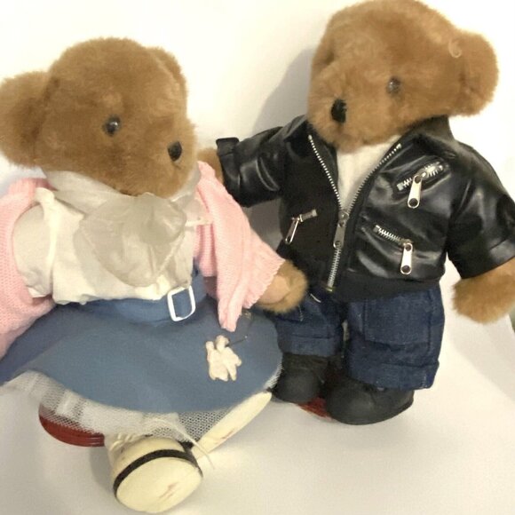 Tenderheart Teddy Bear Couple In 50s Style Leather Jacket Denim & Poodle Skirt - Picture 12 of 12
